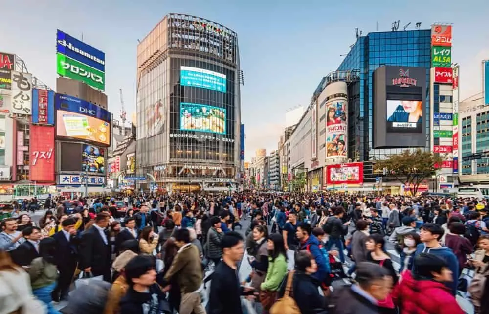 2.jpeg 2025 年及未来日本电商市场趋势数据图表